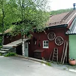 Eventyrlaven Kjent Fra Tv Serien Herlig Hjem